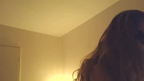 Snapshot of sophie_and_joost_luckydip chatting on 01-18-26, 10:35 Sophie And Joost Luckydips Cam online show from 01-18-26, 10:35