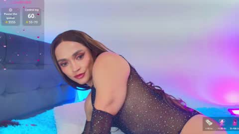 Sophie  online show from 01-29-25, 01:37