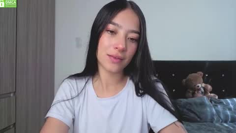 Snapshot of sophie_bbs chatting on 10-01-25, 02:01 Sophie online show from 10-01-25, 02:01