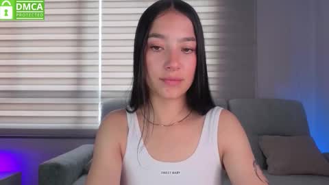 Snapshot of sophie_bbs chatting on 11-20-25, 03:34 Sophie online show from 11-20-25, 03:34