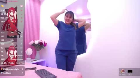 Sophie online show from 02-25-26, 09:02