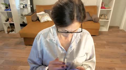 Sophie online show from 11-09-25, 10:57