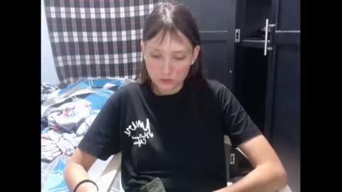 sophie online show from 10-17-25, 05:21