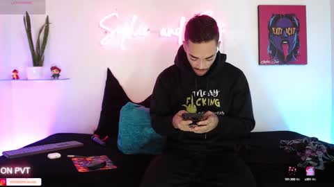 Snapshot of sophie_foxx chatting on 10-15-25, 12:05 SOPHIE - FOXX online show from 10-15-25, 12:05