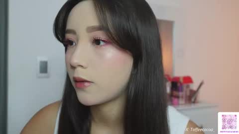 Sophie or Sof online show from 02-06-26, 12:37