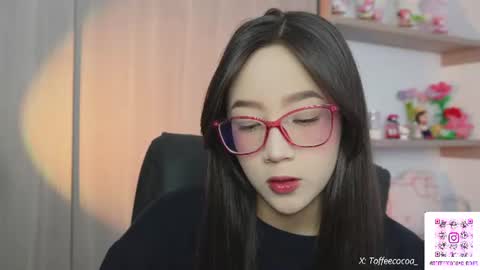 Snapshot of sophie_lii chatting on 06-09-26, 09:15 Sophie or Sof online show from 06-09-26, 09:15