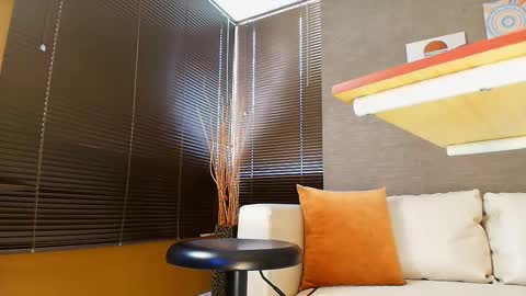 Snapshot of sophie_littles chatting on 03-03-25, 12:37 Sophie online show from 03-03-25, 12:37