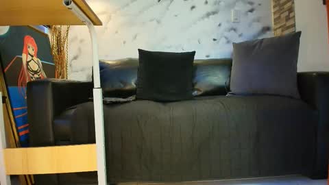 Snapshot of sophie_littles chatting on 10-16-25, 11:44 Sophie online show from 10-16-25, 11:44