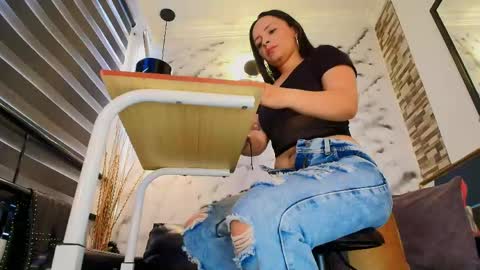 Sophie online show from 06-01-26, 11:56