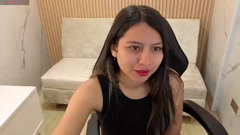 sophie_rose_cn online show from 07-04-26, 01:50