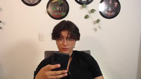 sophie_ross1 online show from 09-20-25, 04:13