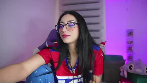 sophie_soft69 online show from 04-25-26, 05:32