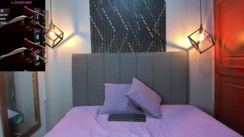 Sophie Sweet online show from 09-23-25, 11:41