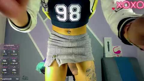 Snapshot of sophie_vall chatting on 10-25-25, 10:59 sophie_vall online show from 10-25-25, 10:59