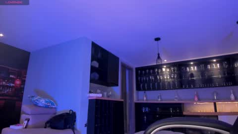 Snapshot of sophiebarnett_ chatting on 11-04-25, 11:15 Sophie online show from 11-04-25, 11:15