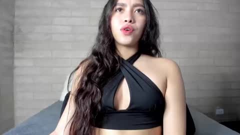 Snapshot of sophiebellucci chatting on 09-16-25, 08:26 sophiebellucci online show from 09-16-25, 08:26