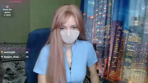 Sophie online show from 06-13-26, 06:22