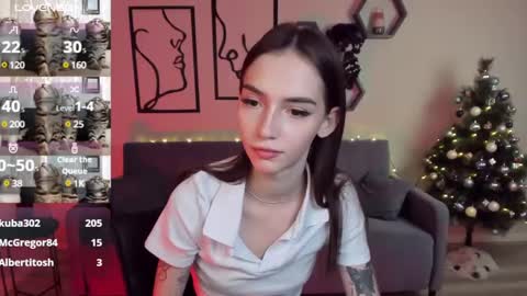 Snapshot of sophiecherrie chatting on 12-10-24, 02:48 Sophie online show from 12-10-24, 02:48