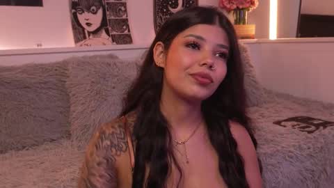 Sophiee  online show from 02-07-26, 08:23