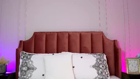 Snapshot of sophieeann chatting on 06-11-26, 03:43 Sophie Ann online show from 06-11-26, 03:43