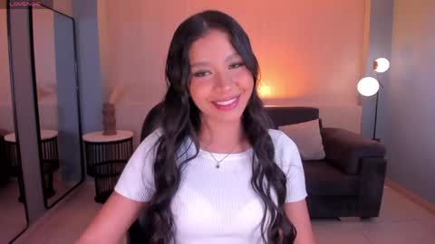 Sophie Houston online show from 05-05-26, 03:14