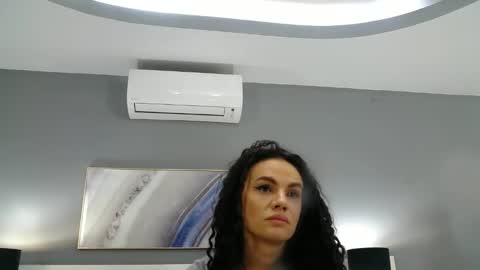 Sophie online show from 02-14-25, 09:32