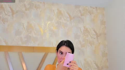 Snapshot of sophiekozlov chatting on 02-10-25, 12:50 Sophie online show from 02-10-25, 12:50