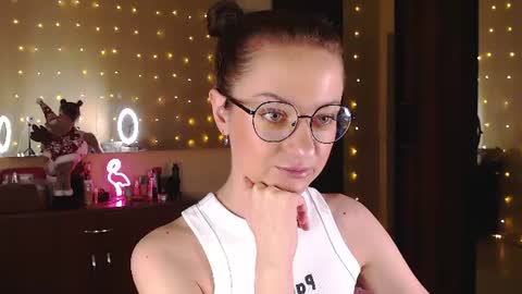 sophieleroux online show from 07-11-26, 01:03