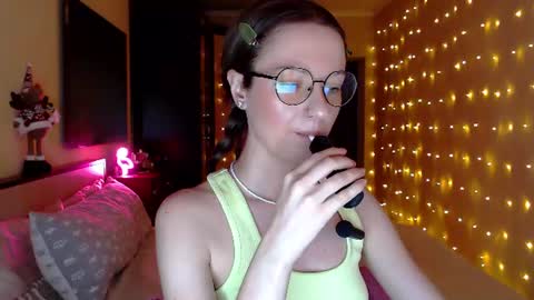 sophieleroux online show from 07-29-26, 02:15