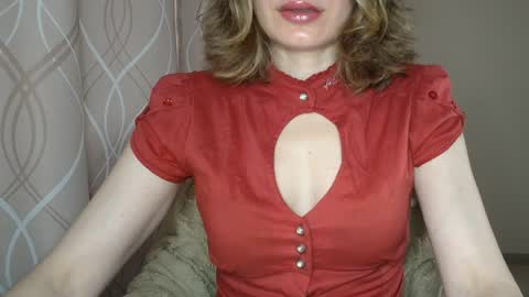 Snapshot of sophiemisss chatting on 05-09-26, 06:29 Sophiemisss online show from 05-09-26, 06:29