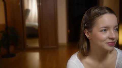 Snapshot of sophiephoria chatting on 10-12-25, 03:11 Sophie Next stream 3 online show from 10-12-25, 03:11