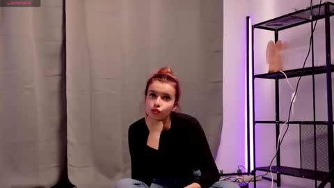 sophieraee online show from 04-28-26, 04:34