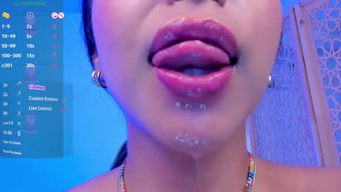 sophierooy online show from 01-23-25, 06:24