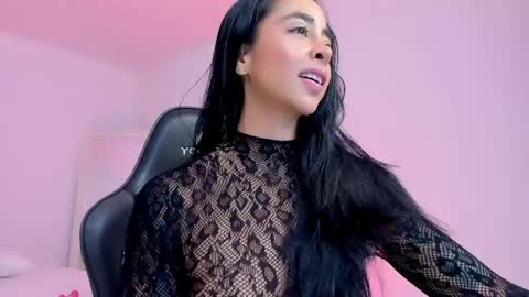 sophierooy online show from 04-28-26, 02:33