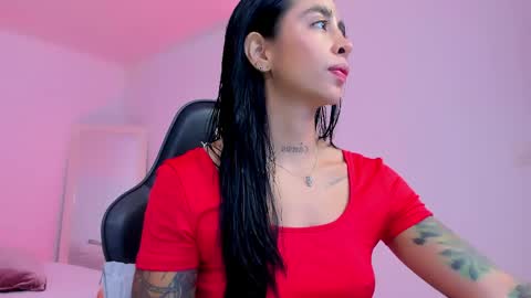 sophierooy online show from 04-30-26, 12:22