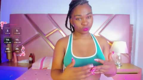 Sophie online show from 09-19-25, 12:28