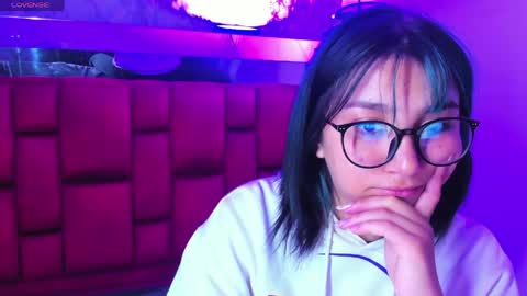   Sophie  online show from 04-26-26, 06:49
