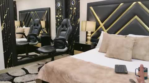 SophieWinslow online show from 02-23-26, 02:03