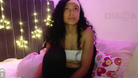 Sophia this is not my real name online show from 12-31-24, 01:57