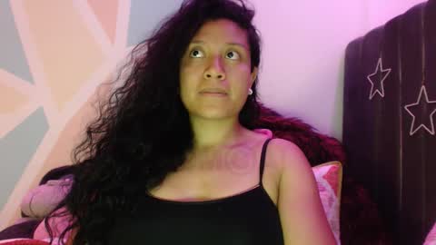 Sophia this is not my real name online show from 10-01-25, 12:05