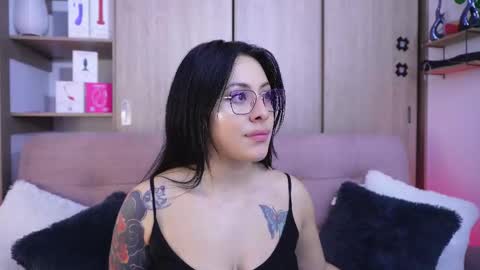 Sophiie online show from 03-02-26, 02:58