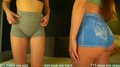 Sophydiva online show from 04-14-26, 05:24