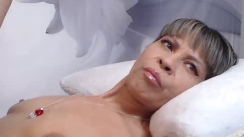 Sophy online show from 01-23-25, 09:29