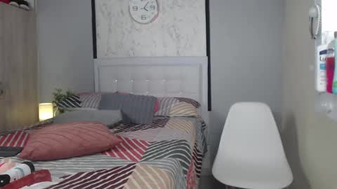 Sofia  online show from 02-18-25, 10:14