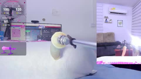 Snapshot of soraya_davis_ chatting on 11-15-25, 09:28 Soraya online show from 11-15-25, 09:28