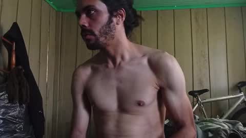 Snapshot of sordauq chatting on 10-22-25, 07:13 Siemaco online show from 10-22-25, 07:13