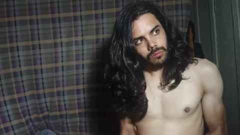 Snapshot of sordauq chatting on 11-11-25, 01:49 Siemaco online show from 11-11-25, 01:49