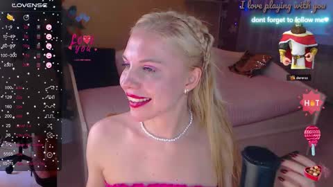 Lisa online show from 10-17-25, 07:33