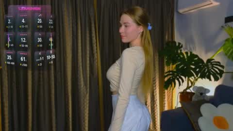 Adalinda online show from 11-20-25, 02:39