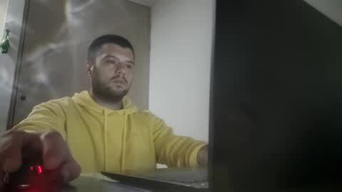 Snapshot of soulmanager69 chatting on 12-29-24, 04:27 soulmanager69 online show from 12-29-24, 04:27